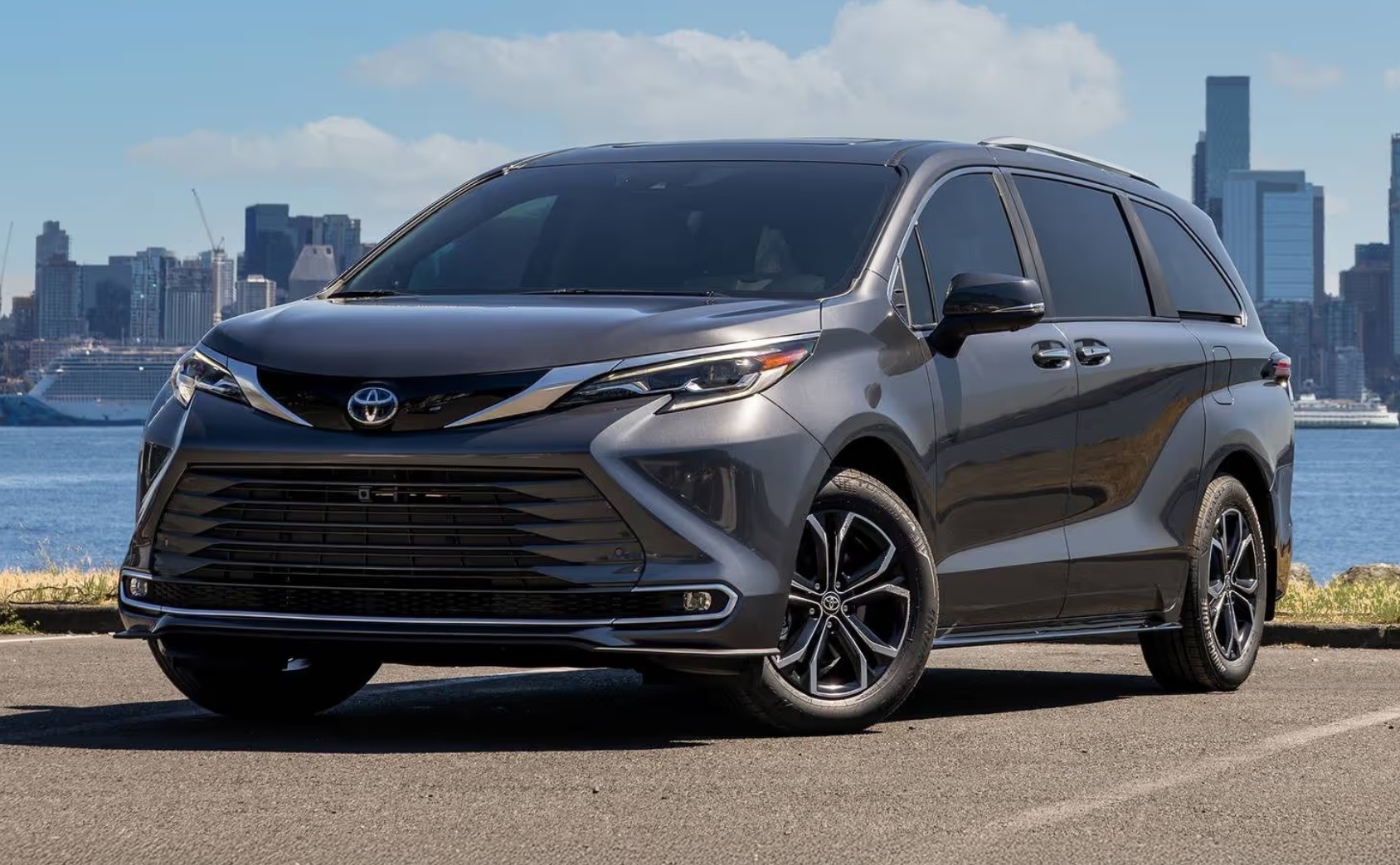 Toyota Sienna 2026: Release Date, Changes, and Price